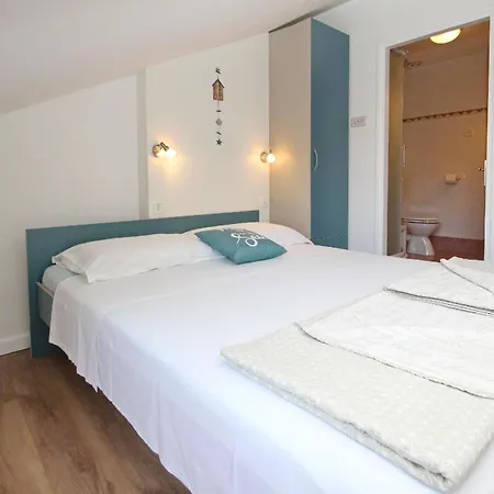 In Mit Eigenem Balkon - B59513 Lägenhet