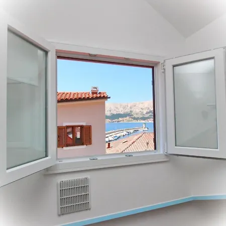Lägenhet In Mit Eigenem Balkon - B59513