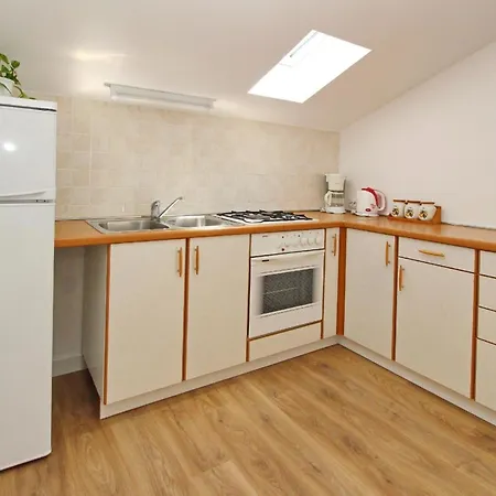 In Mit Eigenem Balkon - B59513 Baska (Krk)