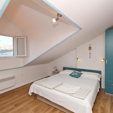 In Mit Eigenem Balkon - B59513 Apartman Baška