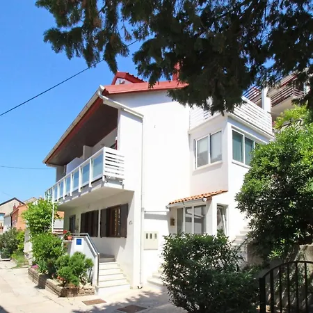 Apartman In Mit Eigenem Balkon - B59513 *