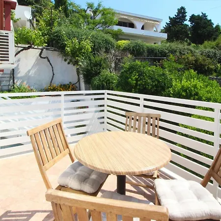 Apartment In Mit Eigenem Balkon - B59513 Baska (Krk)